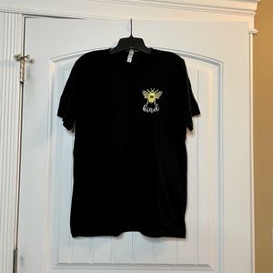 Bee Kind Black T-shirt L